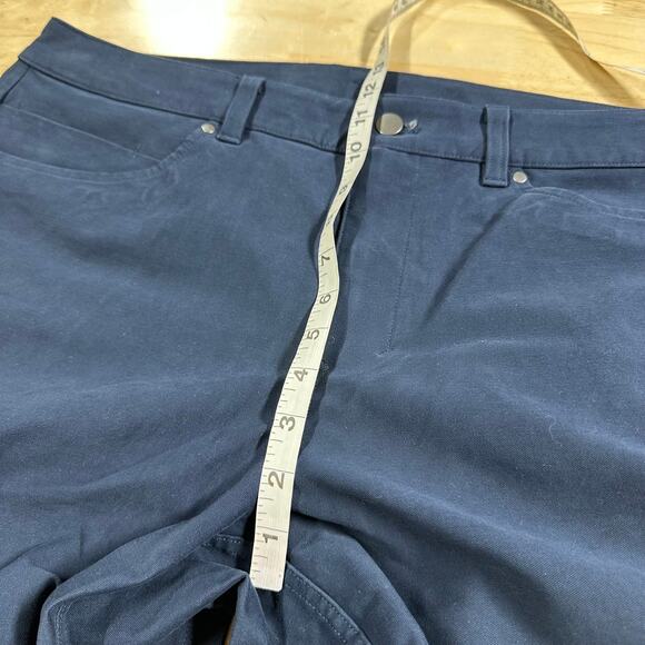 Lululemon ABC Crop Pant Relaxed Utilitech True Navy Men's Size 36 x 27 EUC - Picture 10 of 11